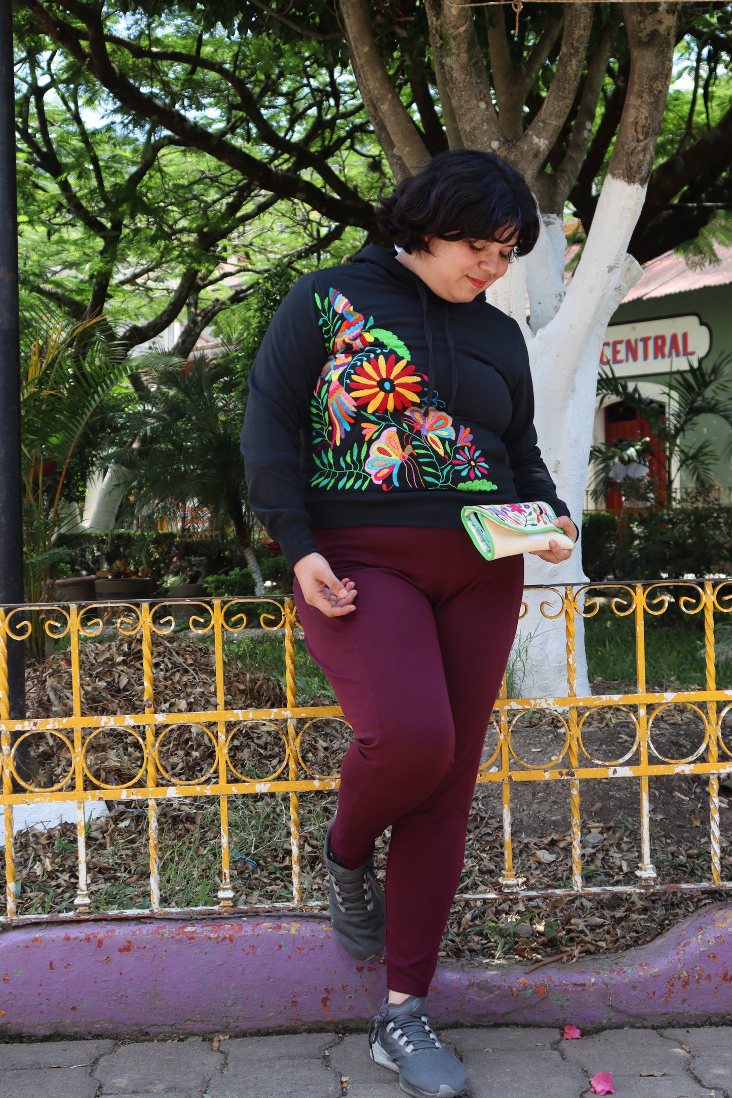 Sudadera en color negro de Marcela