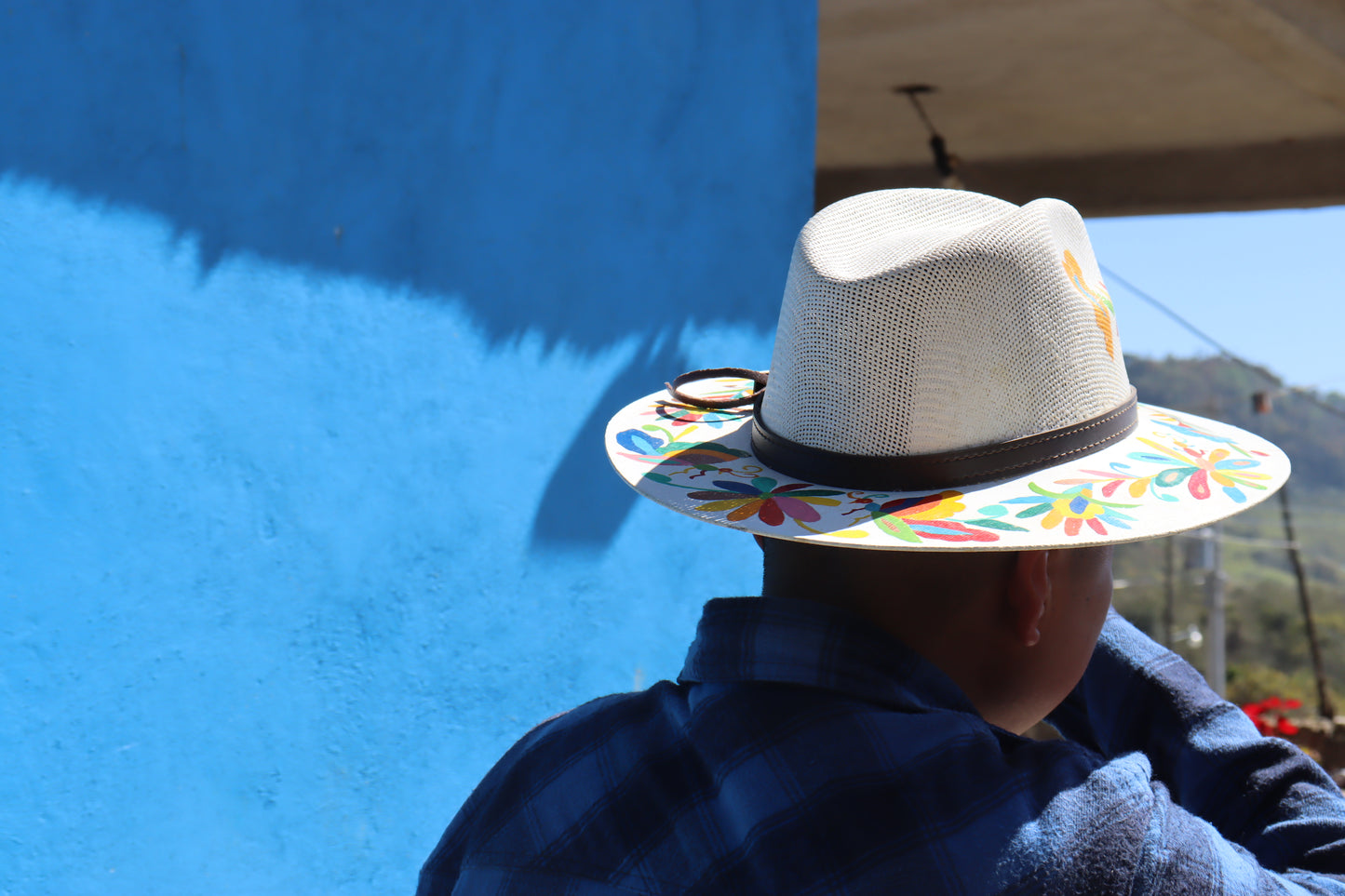 Fedora en color blanco de Ofelia