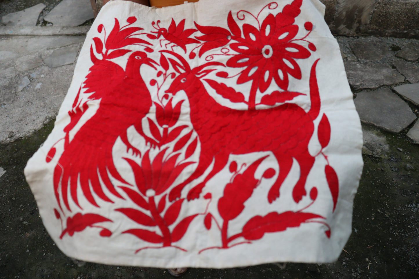 Square in red by Veronica