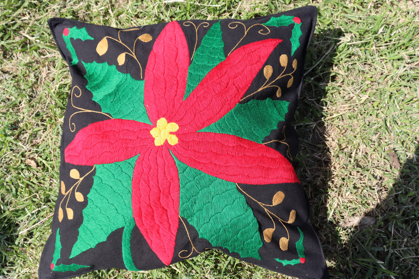 Funda de almohada en color negro de Marcelina
