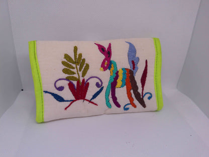 Cartera con flor de Reina