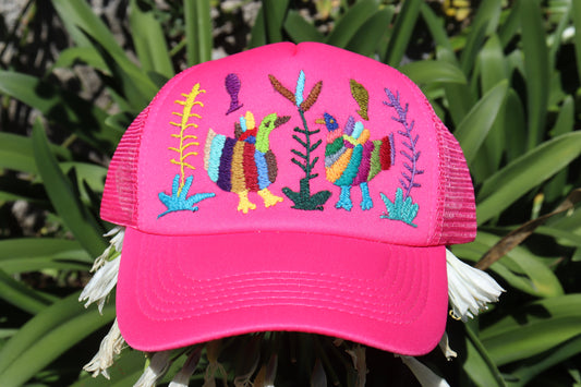 Baseball hat in pink by Ofelia